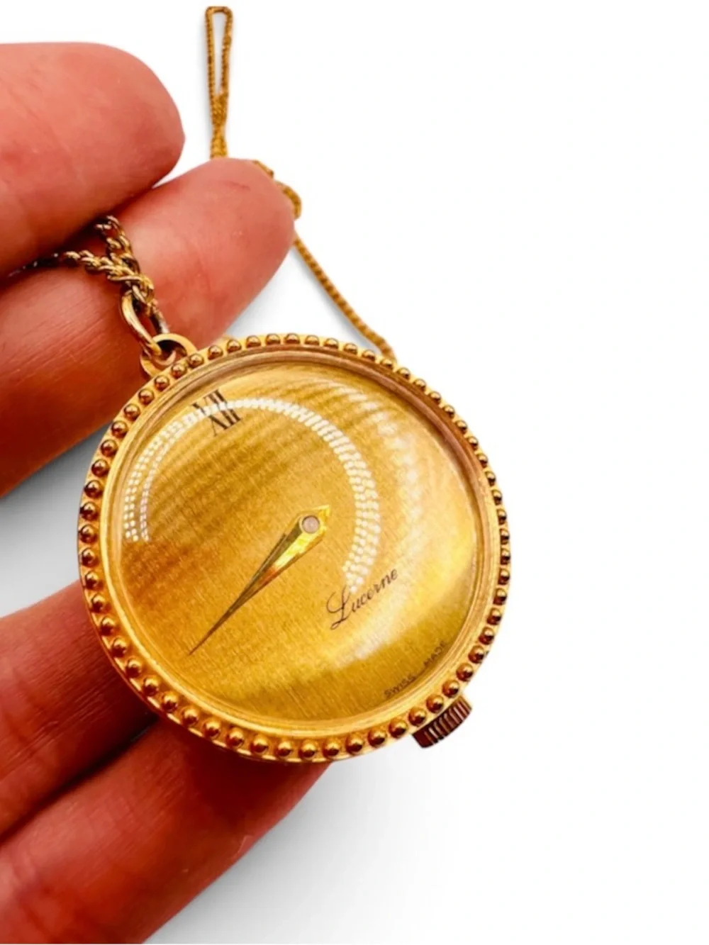 Lucerne Vintage Swiss Pendant Watch Necklace Gold Tone Working